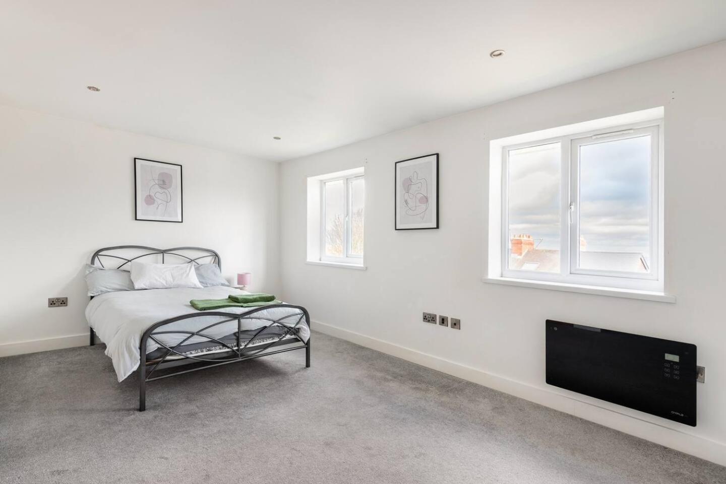 Luxurious 3-Bed Penthouse In Sheffield Leilighet Handsworth Eksteriør bilde